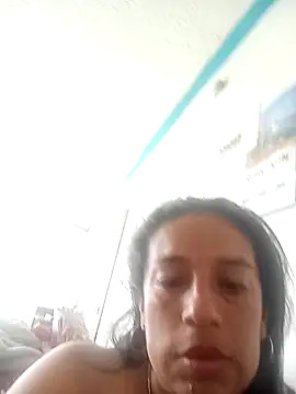Snapshot of yaz_guzman chatting on February 2026 06:00:02 PM yaz guzman online show from February 2026 06:00:02 PM
