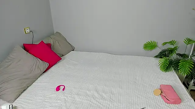 Sofia rum online show from February 2025 02:03:01 AM