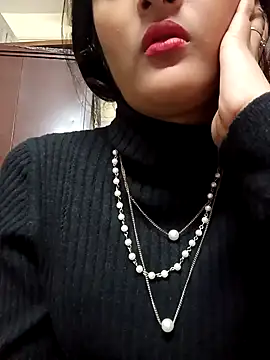 BabySlimmy10 online show from February 2025 07:22:02 PM