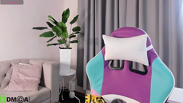 Bonni Meiz online show from February 2026 03:03:01 AM