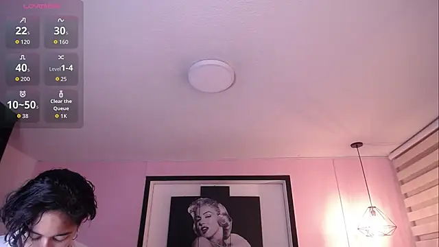 Snapshot of Lili_Gomez_ chatting on September 2025 12:42:01 PM Lili Gomez online show from September 2025 12:42:01 PM