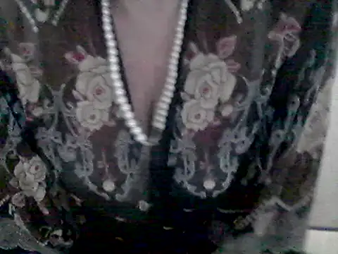 Snapshot of Lisa_Suzie chatting on December 2024 02:10:02 PM Lisa Suzie online show from December 2024 02:10:02 PM