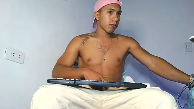 maximo vega newv online show from February 2026 10:37:02 PM