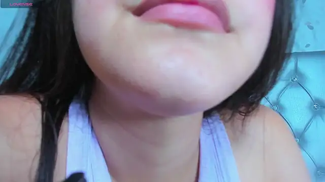 Snapshot of candymery chatting on December 2024 07:57:02 PM candymery online show from December 2024 07:57:02 PM