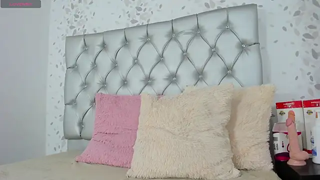 Snapshot of candymery chatting on February 2025 10:18:01 PM candymery online show from February 2025 10:18:01 PM