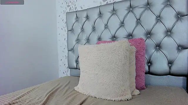 Snapshot of candymery chatting on February 2025 10:42:02 PM candymery online show from February 2025 10:42:02 PM