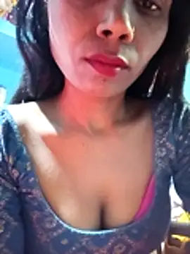 Snapshot of Kajal__Mehra chatting on November 2025 09:35:02 PM Kajal Mehra online show from November 2025 09:35:02 PM