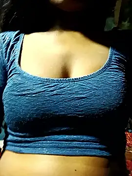 Snapshot of Kajal__Mehra chatting on January 2026 03:05:01 PM Kajal Mehra online show from January 2026 03:05:01 PM