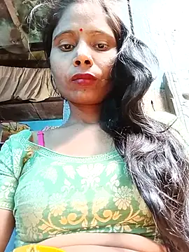 Snapshot of Kajal__Mehra chatting on April 2026 07:09:01 AM Kajal Mehra online show from April 2026 07:09:01 AM