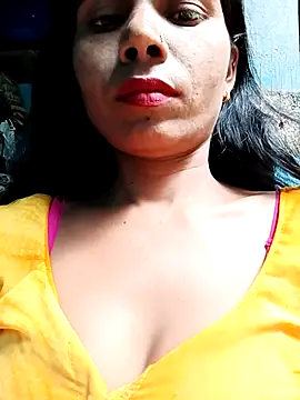Snapshot of Kajal__Mehra chatting on April 2026 10:57:01 AM Kajal Mehra online show from April 2026 10:57:01 AM