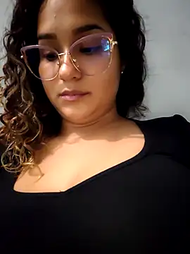 BrendaGirs online show from May 2026 02:28:01 AM