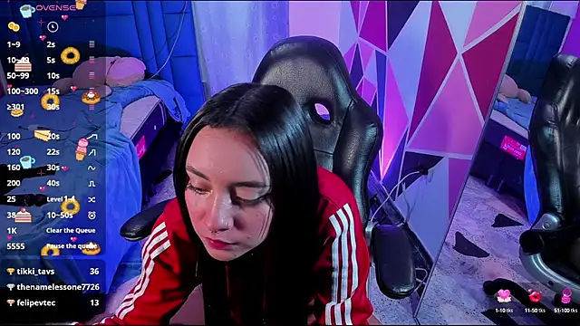 Snapshot of dakota-bright01 chatting on December 2024 07:18:01 PM dakota-bright01 online show from December 2024 07:18:01 PM