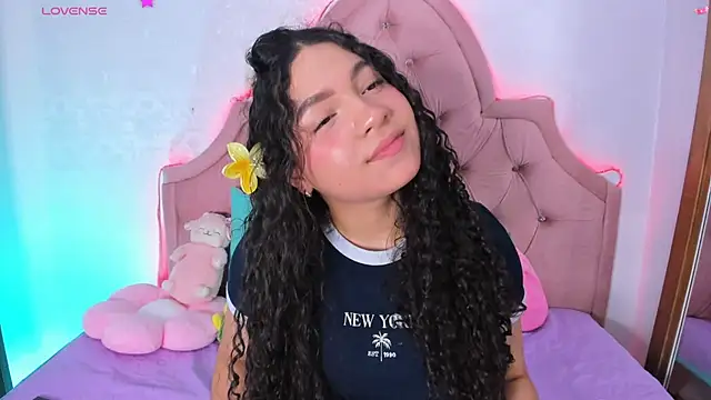 amandalee01 online show from January 2026 08:23:01 PM