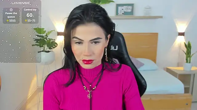 stephanya  online show from February 2025 12:22:02 PM