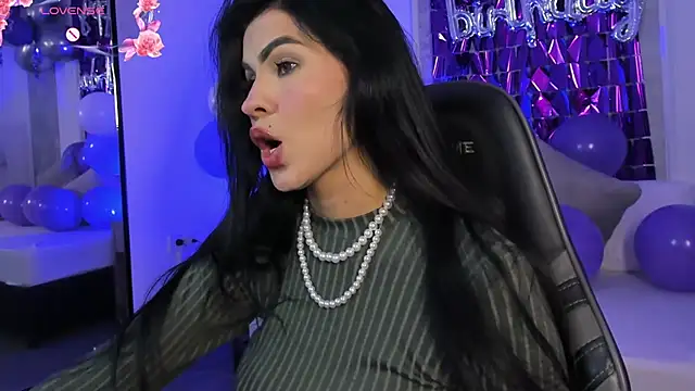 stephanya  online show from July 2026 06:04:02 PM
