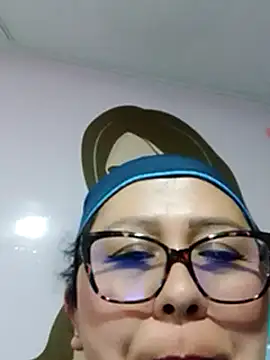 Darly Gomez online show from January 2025 01:10:01 AM