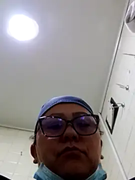 Darly Gomez online show from January 2025 01:21:02 PM