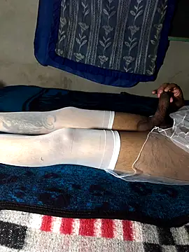 Snapshot of manuamador chatting on October 2025 04:15:01 AM manuamador online show from October 2025 04:15:01 AM