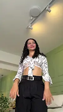 SHARONN     online show from July 2026 07:39:01 PM