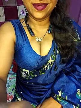 Sexy Mona Bhabhi online show from May 2026 06:24:02 PM