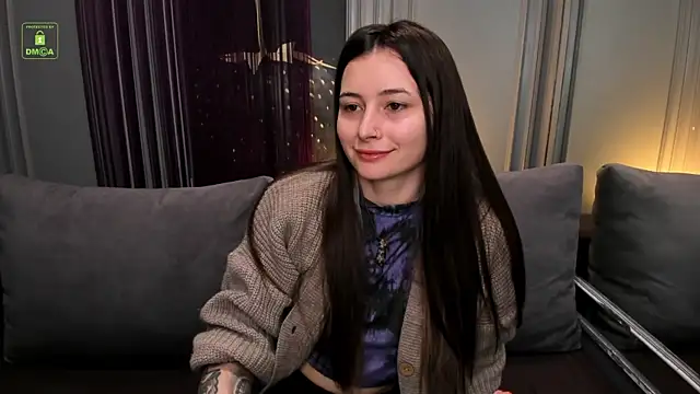 Ishtar Divine online show from March 2025 02:13:01 PM