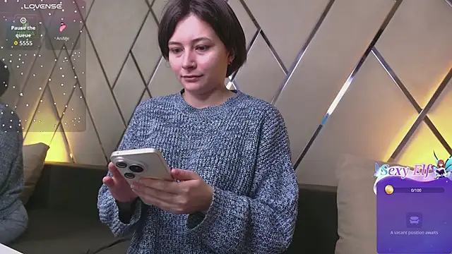 Ishtar Divine online show from March 2026 04:52:02 AM