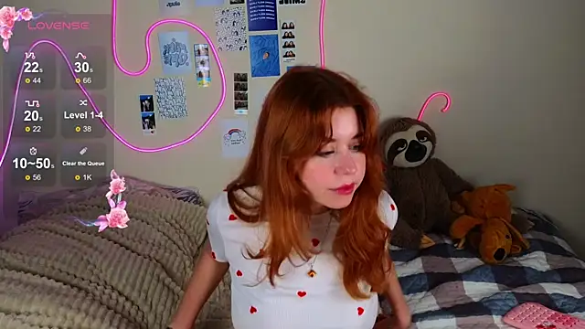 Snapshot of Penny_Staaar chatting on January 2025 06:13:01 AM Penny Staaar online show from January 2025 06:13:01 AM