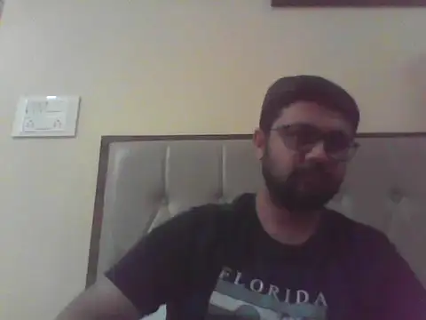 SexyyMotaLund57 online show from February 2026 02:18:01 PM