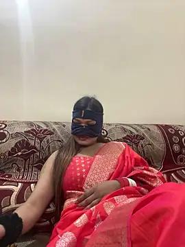 Snapshot of HoneyBearCpl chatting on February 2025 04:10:01 PM HoneyBearCpl online show from February 2025 04:10:01 PM