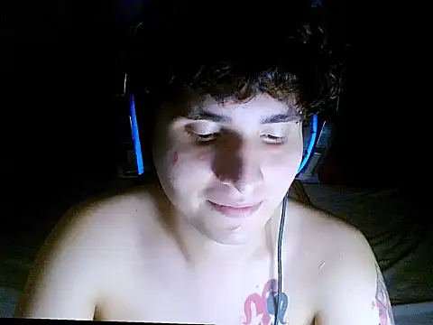 Charley quin online show from April 2026 11:35:02 PM