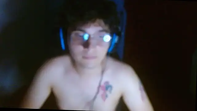 Snapshot of Charley_quin chatting on May 2026 01:22:01 AM Charley quin online show from May 2026 01:22:01 AM