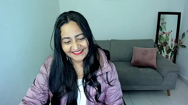 Adele Sweett online show from November 2025 10:25:01 AM