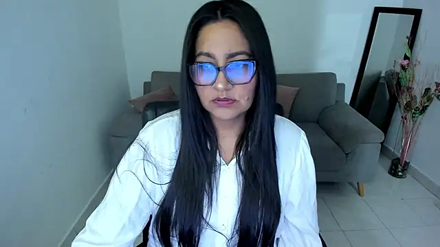 Snapshot of Adele_Sweett chatting on May 2026 10:42:02 AM Adele Sweett online show from May 2026 10:42:02 AM