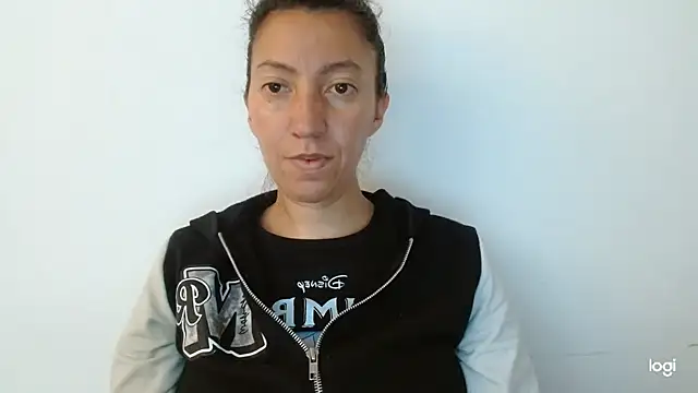 kaybabyhot online show from December 2025 03:18:02 PM