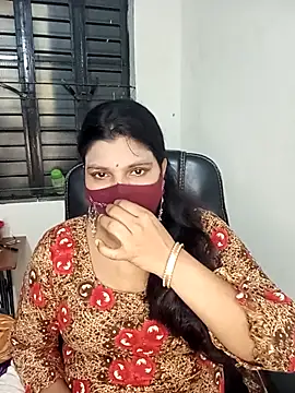 Hot-Angel  online show from March 2025 05:39:02 PM