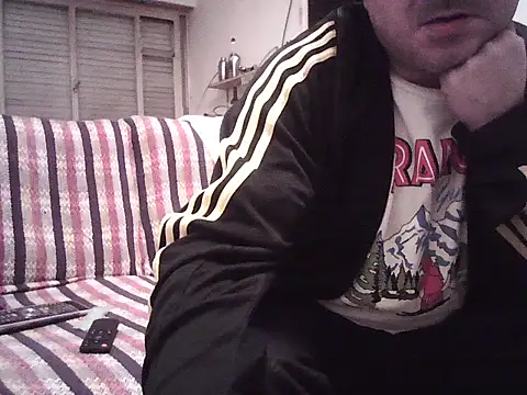 Snapshot of CCComandante chatting on June 2026 05:59:01 AM CCComandante online show from June 2026 05:59:01 AM