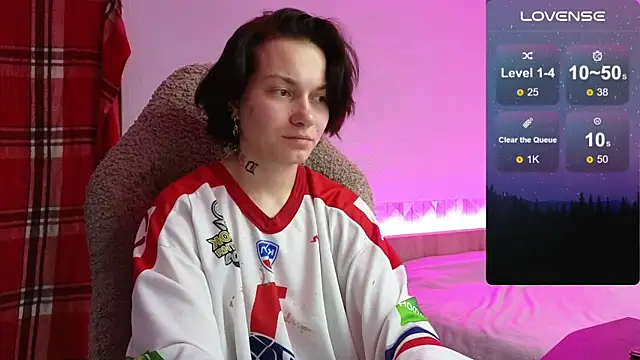 esajukyy online show from September 2025 10:49:02 AM