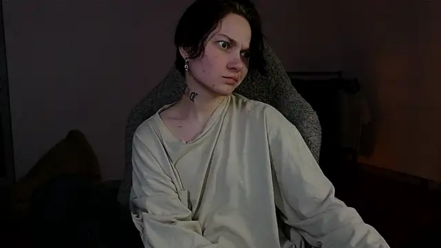 esajukyy online show from May 2026 03:40:02 PM