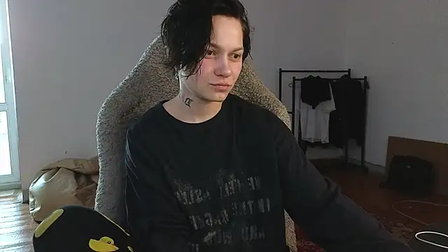 esajukyy online show from June 2026 12:43:01 PM