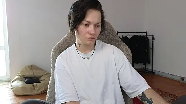 esajukyy online show from July 2026 07:23:02 AM
