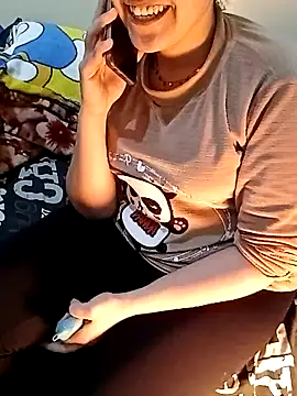 ShadiaStar online show from February 2025 03:09:02 PM