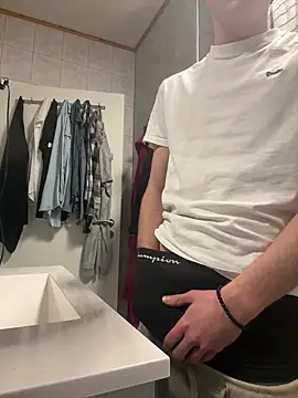 Jamie 2006 online show from December 2024 04:26:01 PM