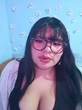 Snapshot of CANELA_9911 chatting on April 2026 01:42:02 AM CANELA 9911 online show from April 2026 01:42:02 AM