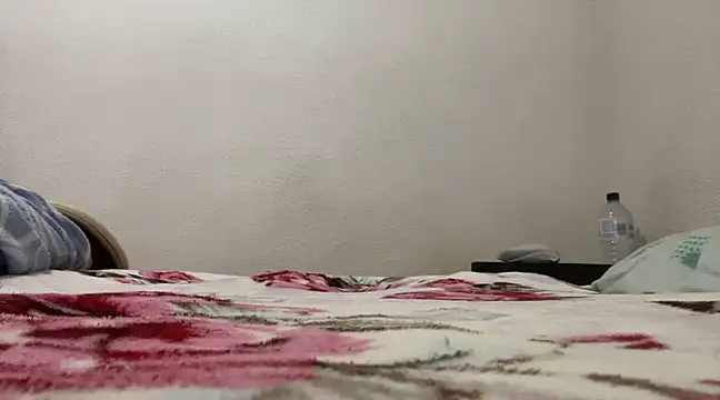 Heter69Ojete online show from January 2025 04:00:01 PM