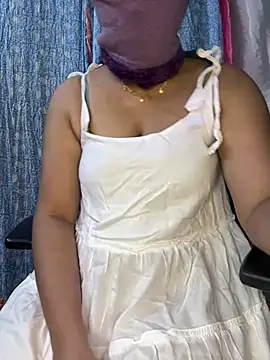 stylishpooja online show from December 2024 06:34:02 PM