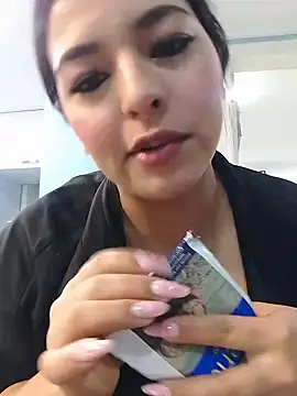 Noah Jhonson online show from February 2025 12:55:02 PM