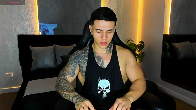Flynn Riider online show from June 2026 05:47:01 PM