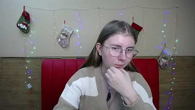 RysaKosaYlya online show from December 2024 12:38:01 PM