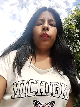 Danna-linyi online show from February 2025 02:37:01 PM