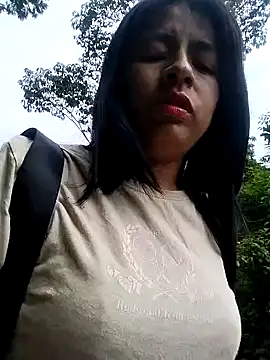 Danna-linyi online show from February 2025 02:59:02 PM